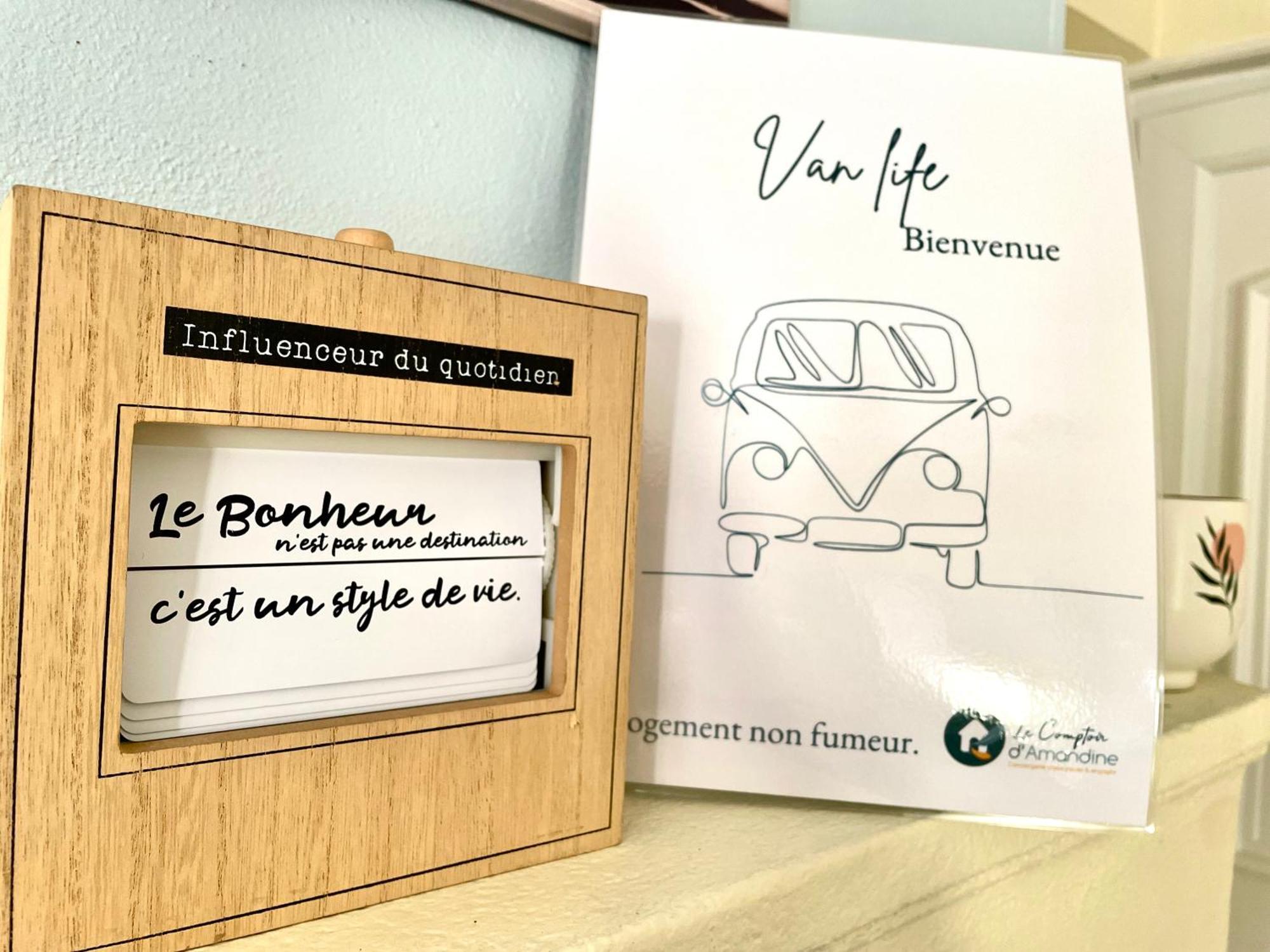Van Life Soiree Chill A LʼArbresle エクステリア 写真
